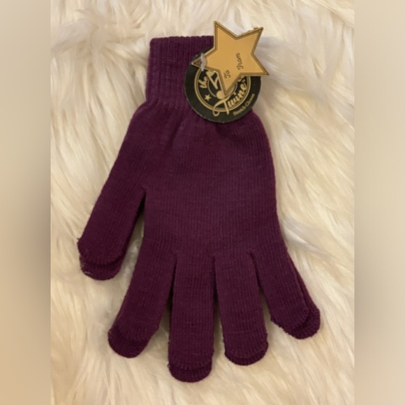 Winter Colored Knit Gloves in multiple colors, one pair - Picture 6 of 8